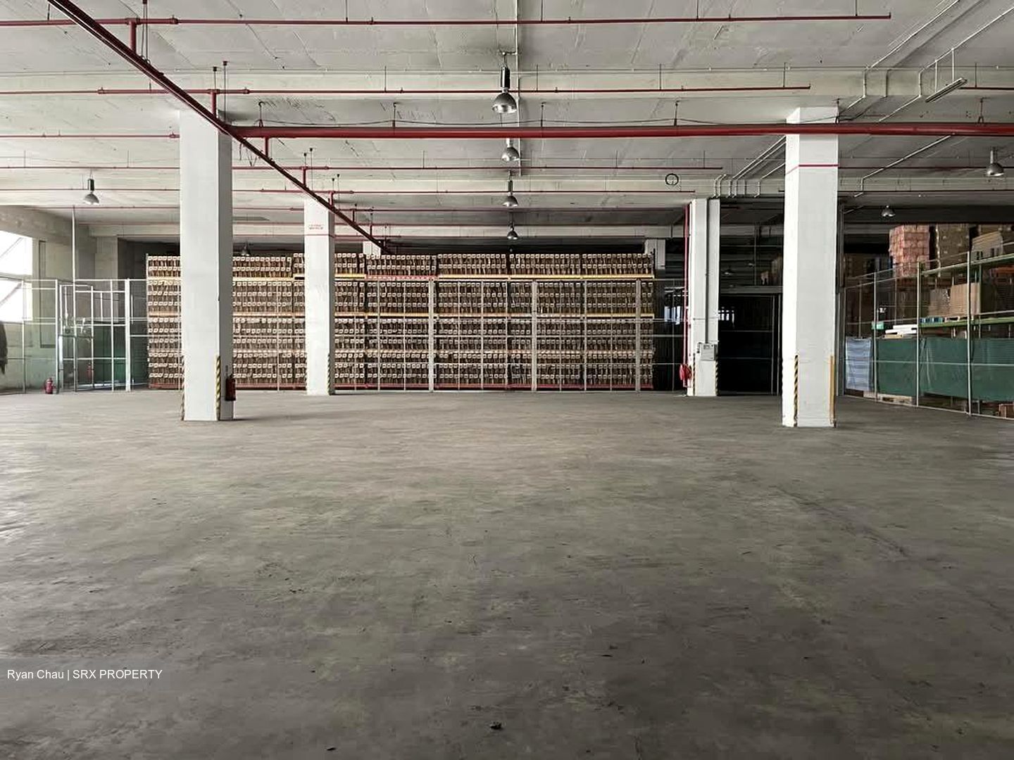 Bayshore Terrace (D16), Warehouse #535174681